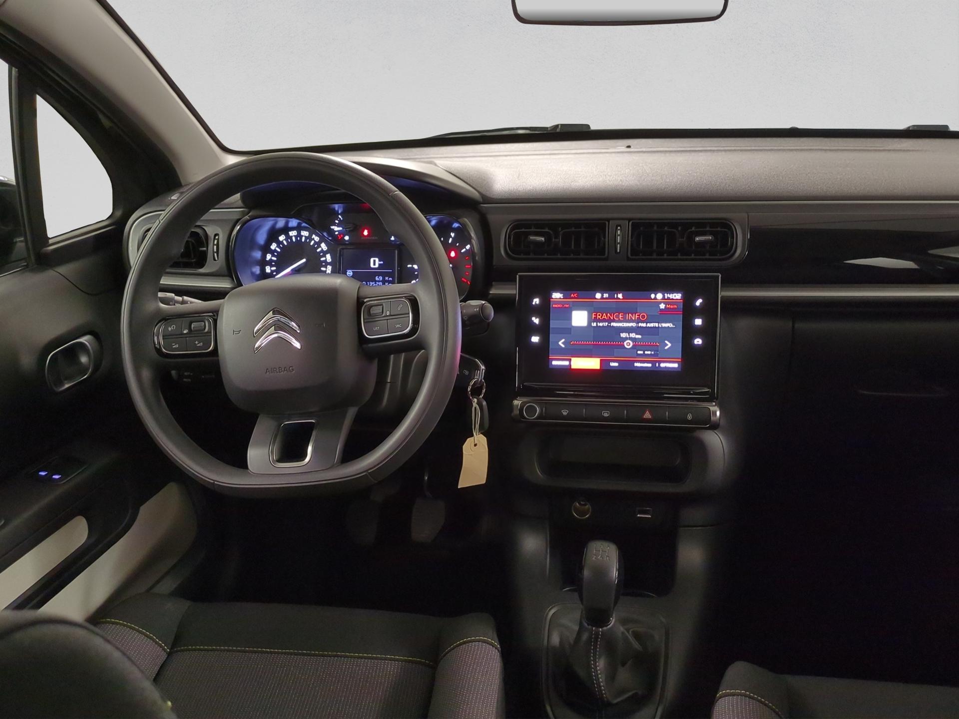 CITROEN C3 1.2i PureTech Feel Pack-image-13