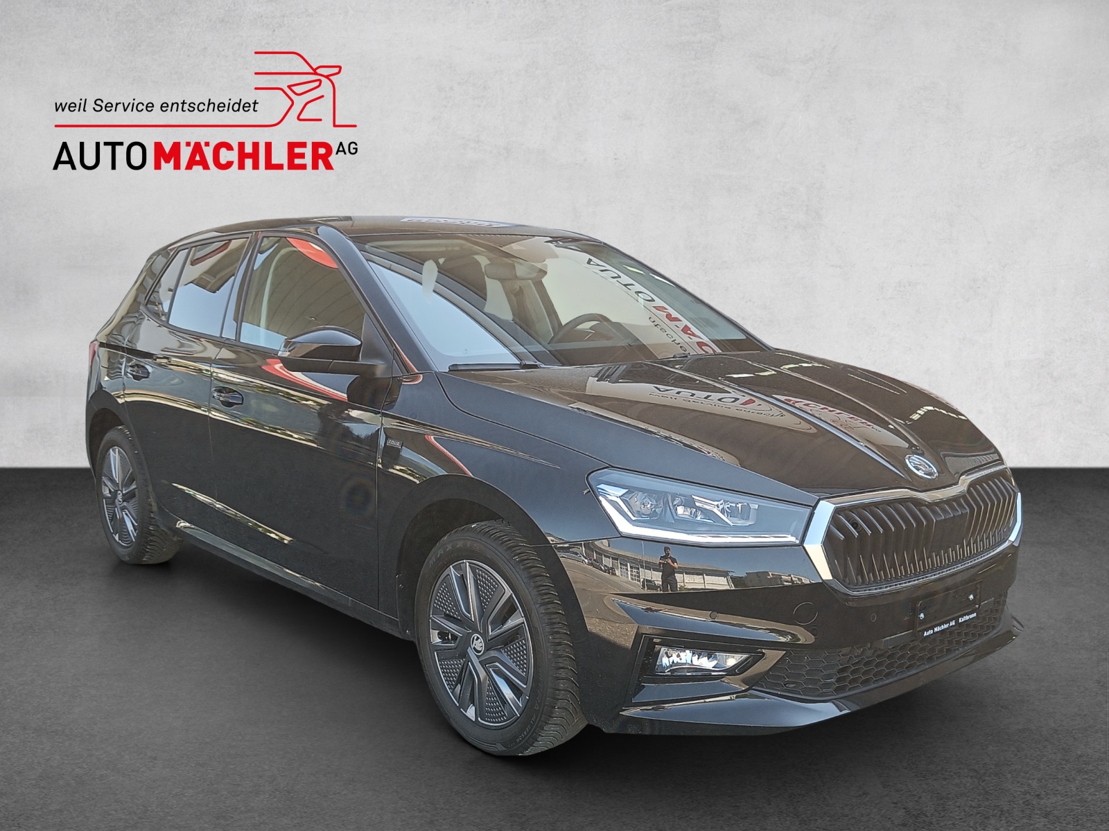SKODA Fabia 1.0 TSI Selection Tour DSG*Navi*Climatronic*LED*Keyless*Kamera*Sitzheizung*-image-2