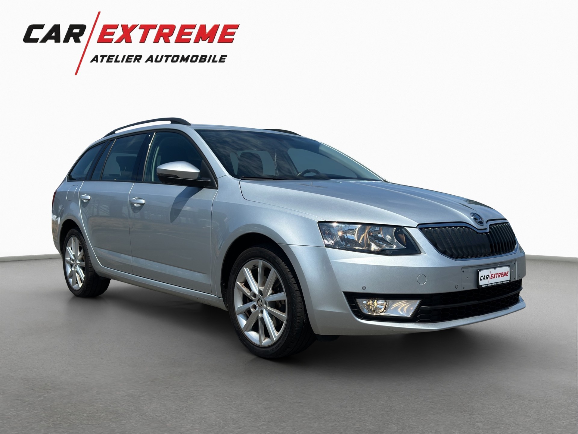 SKODA OCTAVIA-image-1