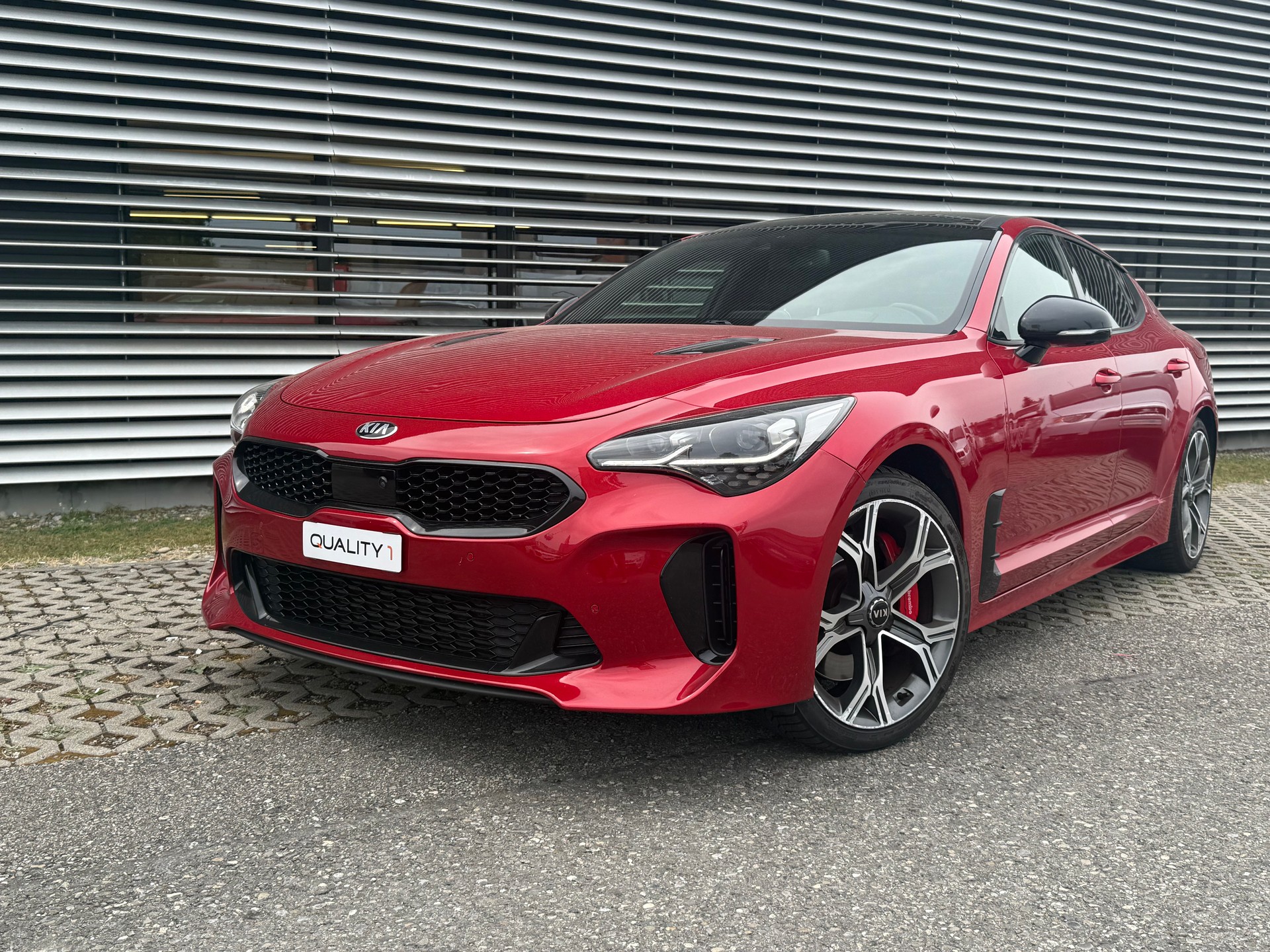 KIA Stinger 3.3 T-GDi GT Automat AWD-image-3