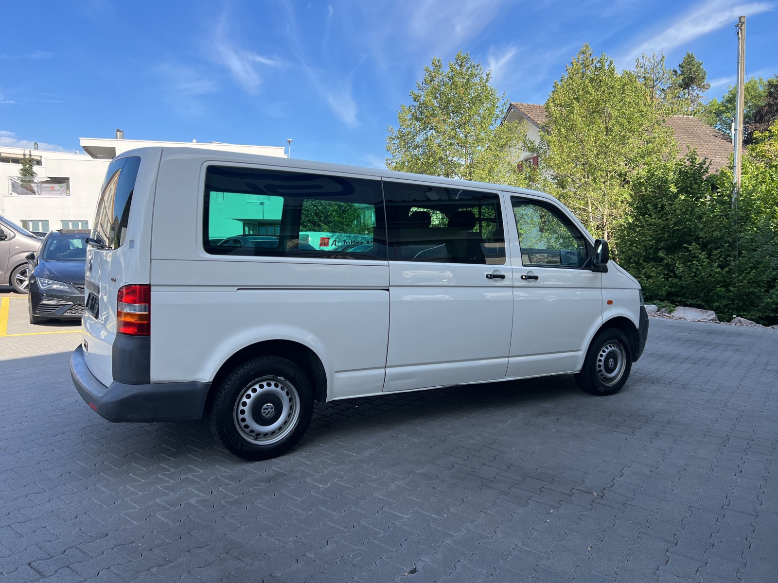VW T5 Caravelle Trend 2.5 TDI PD-image-3