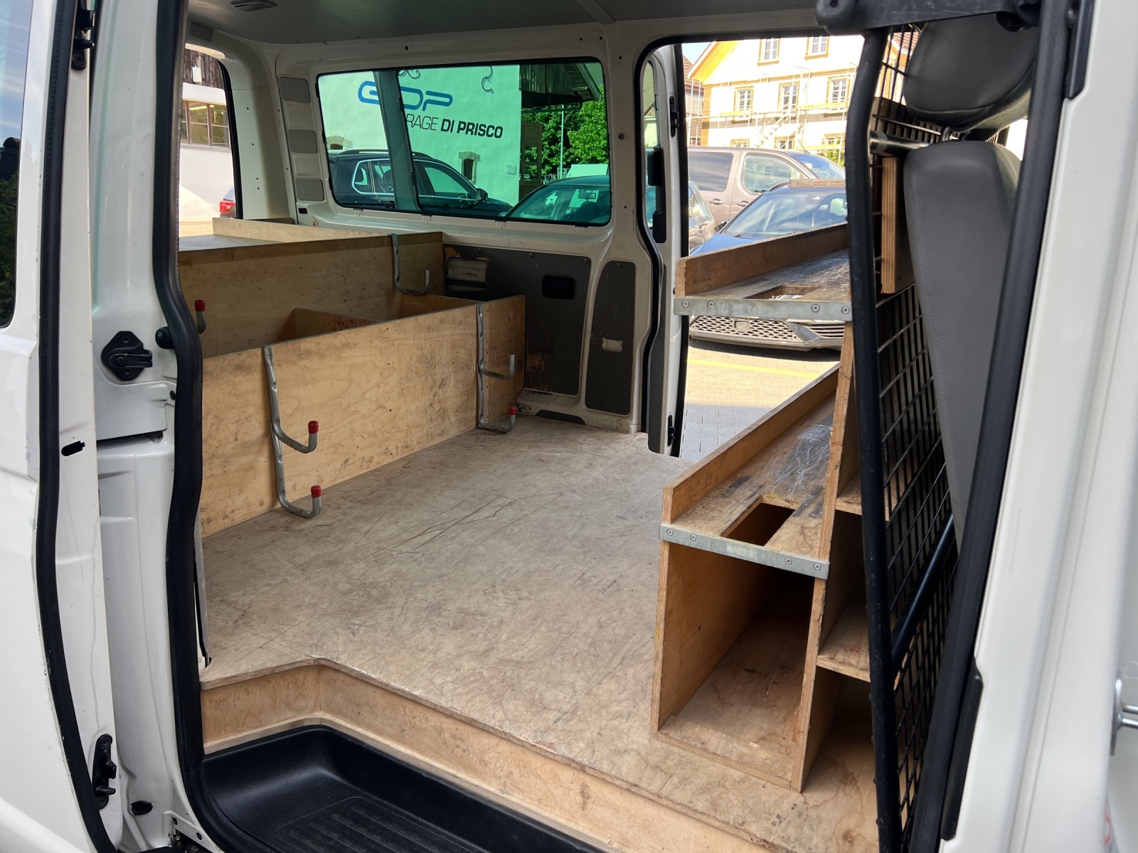 VW T5 Caravelle Trend 2.5 TDI PD-image-7