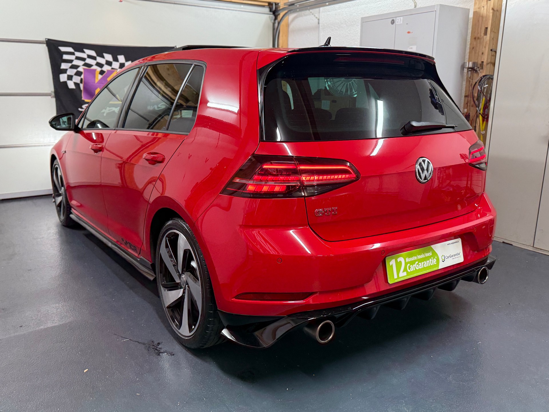 VW Golf 2.0 TSI GTI TCR DSG-image-3