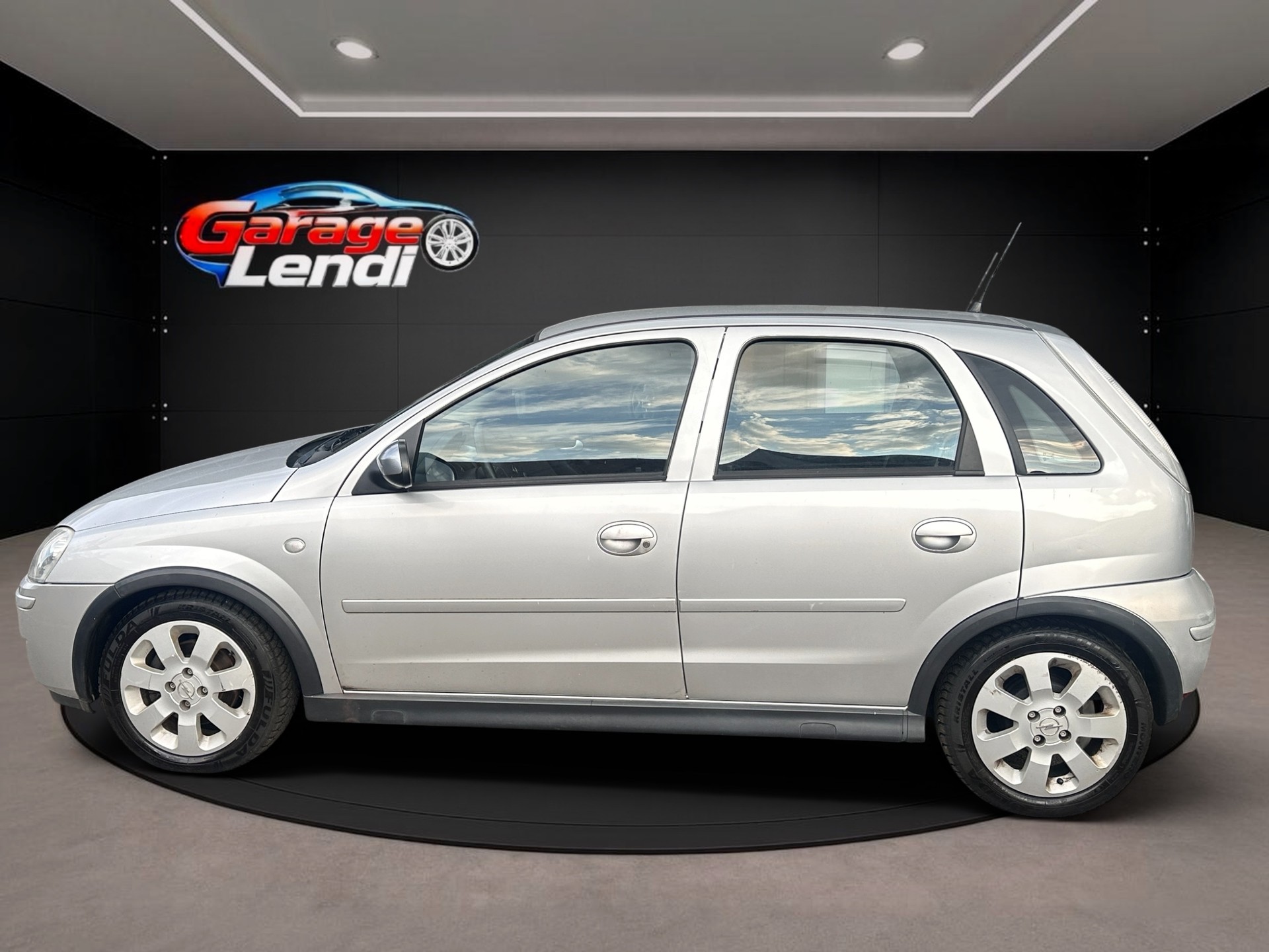 OPEL Corsa 1.4 TP Silverline-image-5