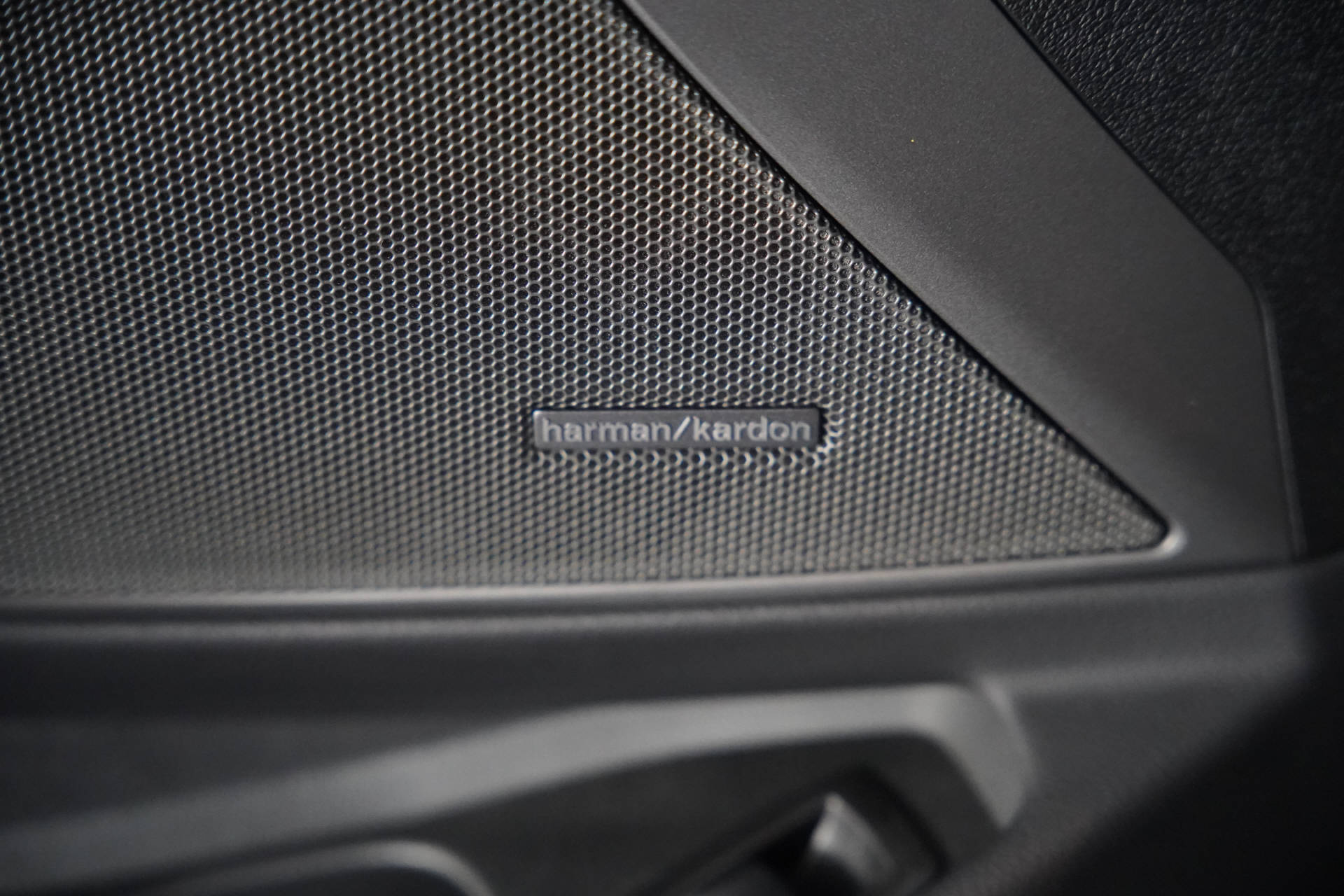 BMW M340i xDrive 48V Steptronic M Sport Pro-image-15