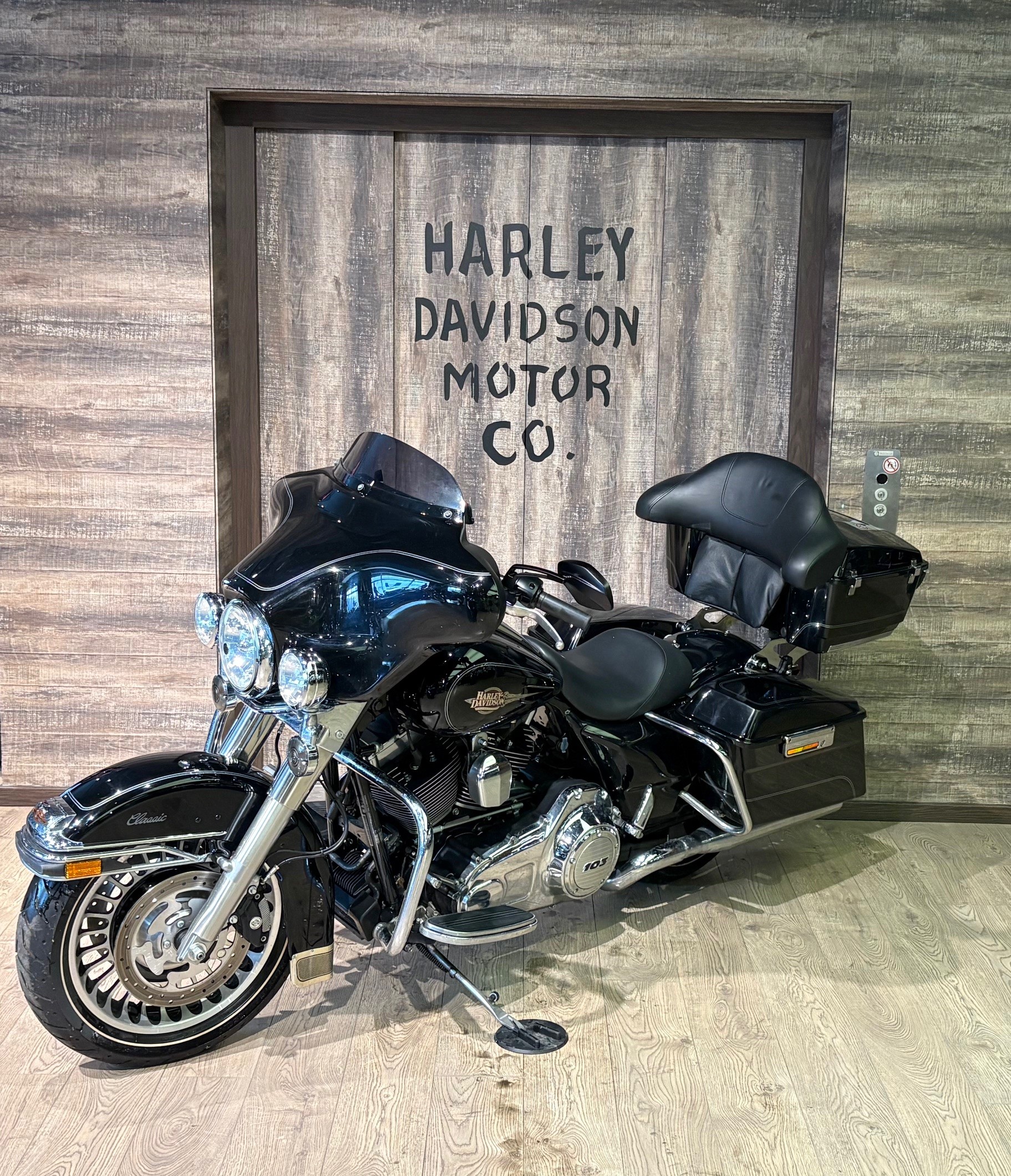 HARLEY-DAVIDSON FLHTC Electra Glide Classic ABS-showroom-element-2