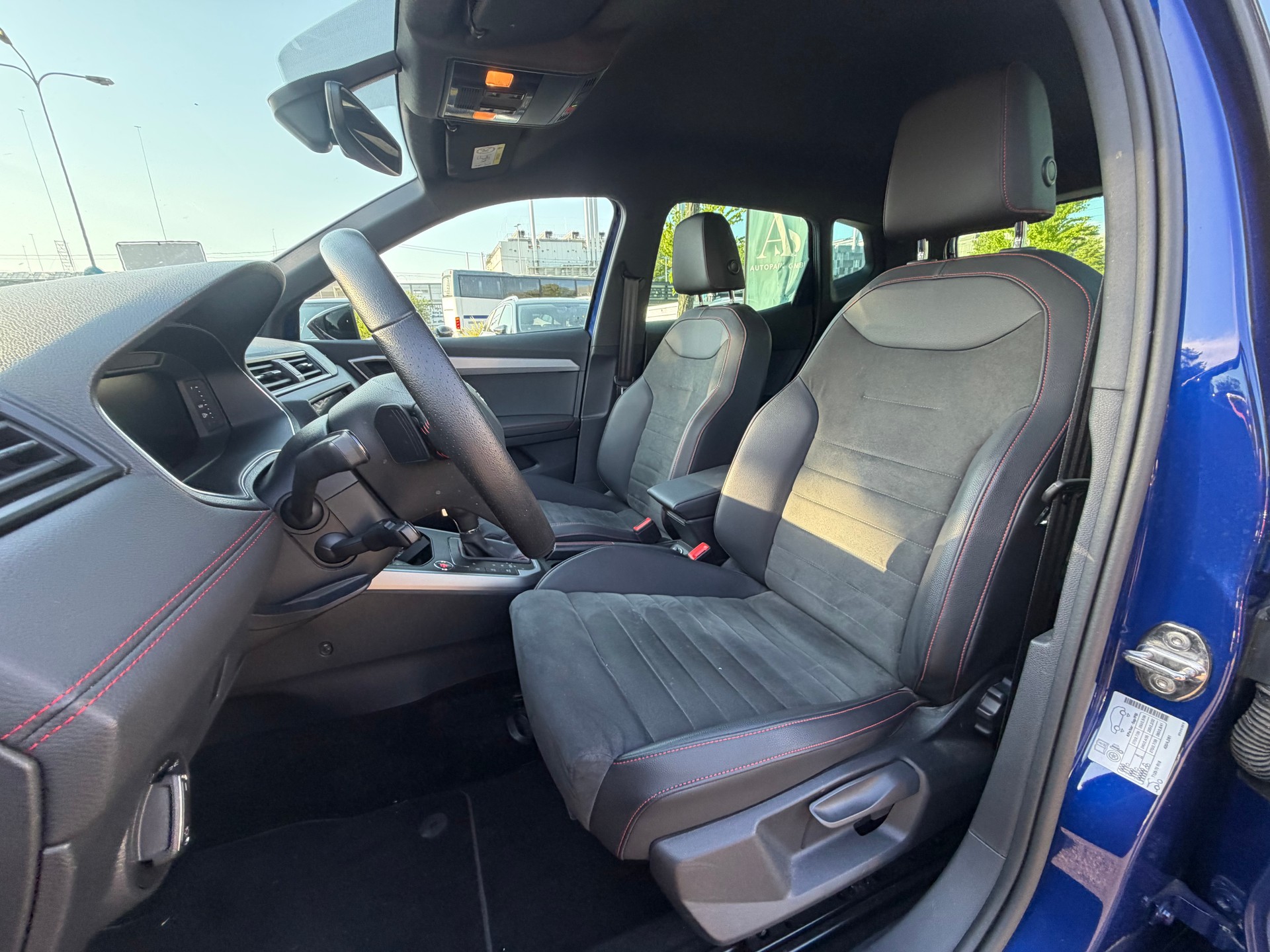 SEAT Arona 1.5 Eco TSI FR DSG-image-8