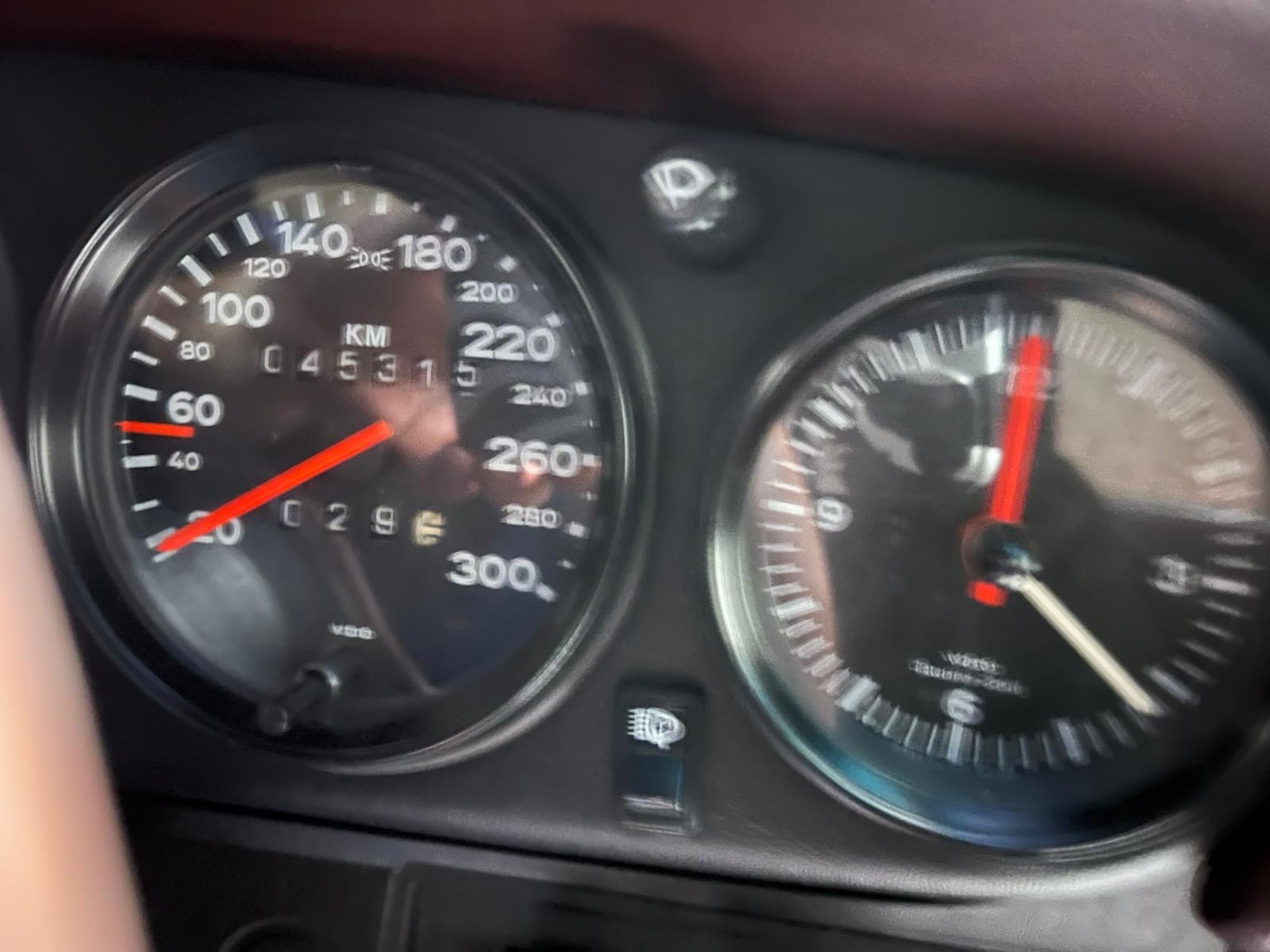 PORSCHE 911 Carrera-image-7
