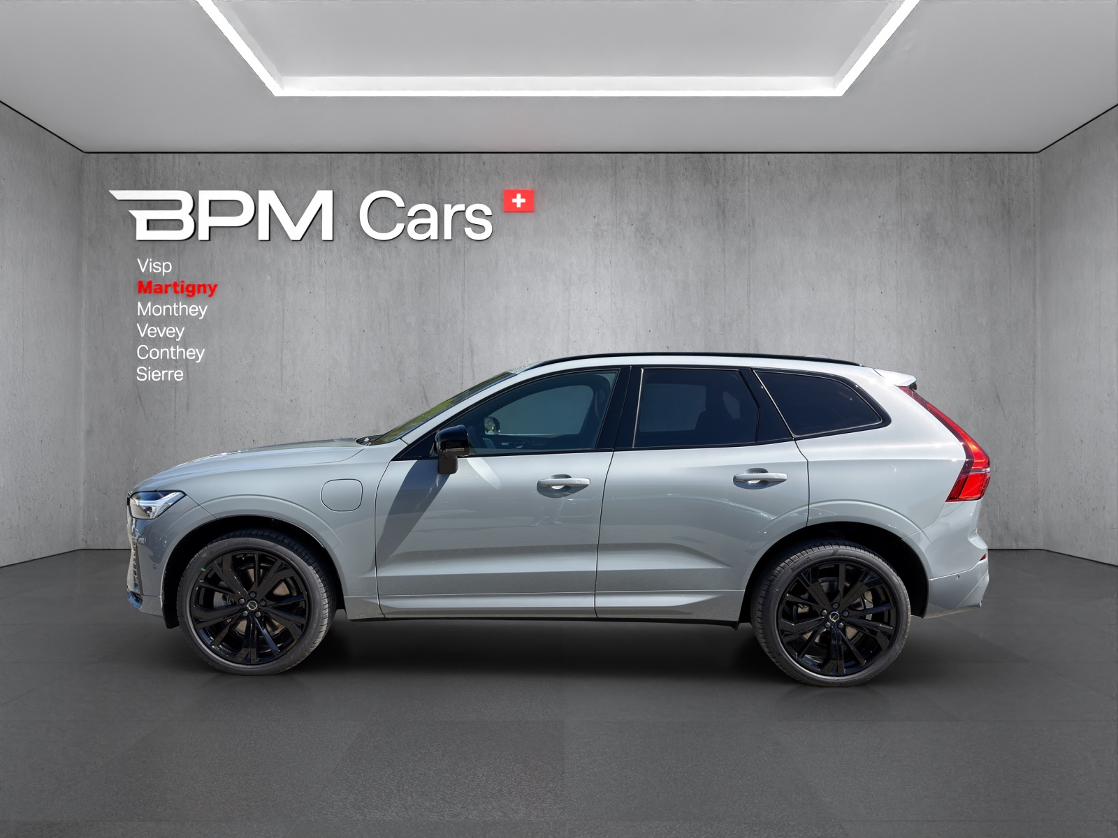 VOLVO XC60 T6 eAWD PluginHybrid Black Edition Geartronic-image-17