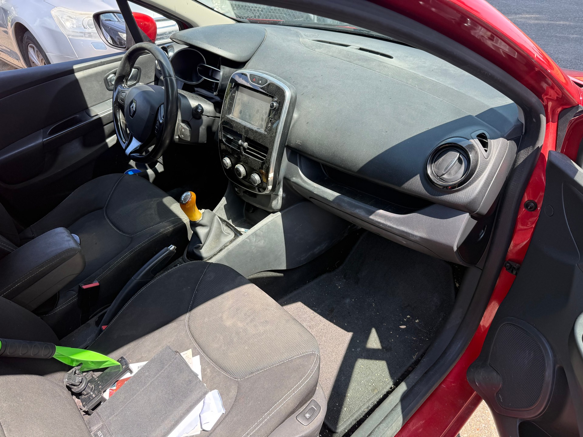 RENAULT Clio 0.9 12V Expression-image-7