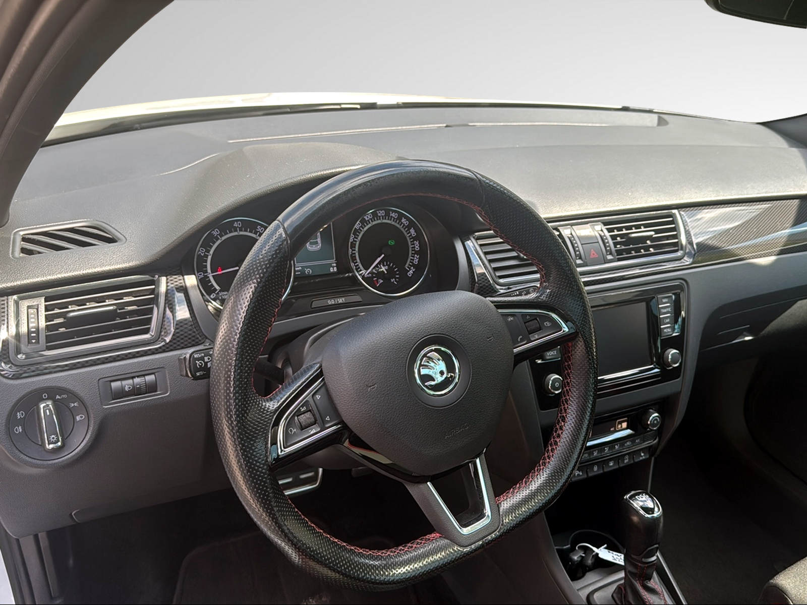 SKODA Rapid Spaceback 1.4 TSI Monte Carlo DSG-image-14