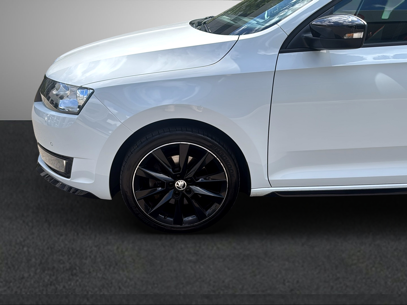 SKODA Rapid Spaceback 1.4 TSI Monte Carlo DSG-image-3