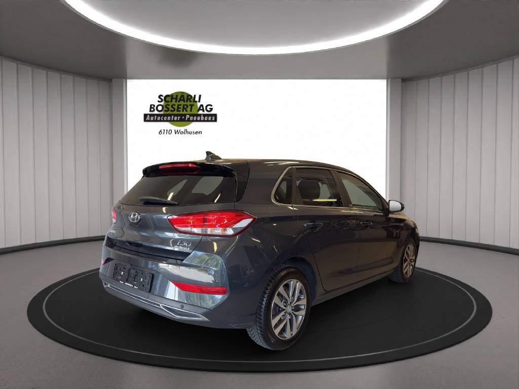 HYUNDAI i30 1.5 T-GDi Amplia-image-15