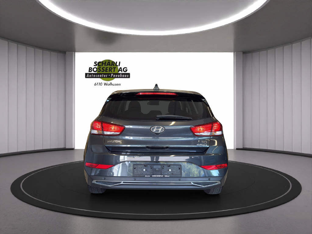 HYUNDAI i30 1.5 T-GDi Amplia-image-14