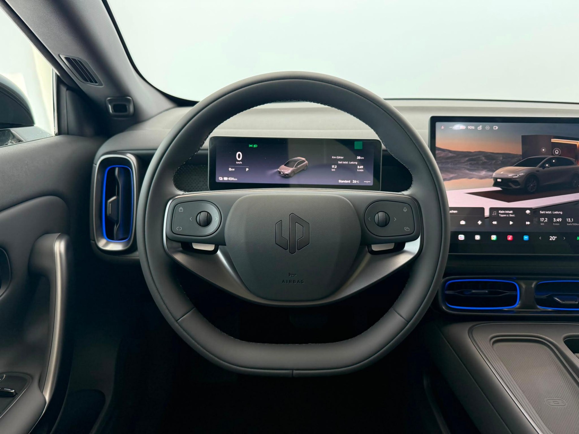 LEAPMOTOR B05 EV-image-7