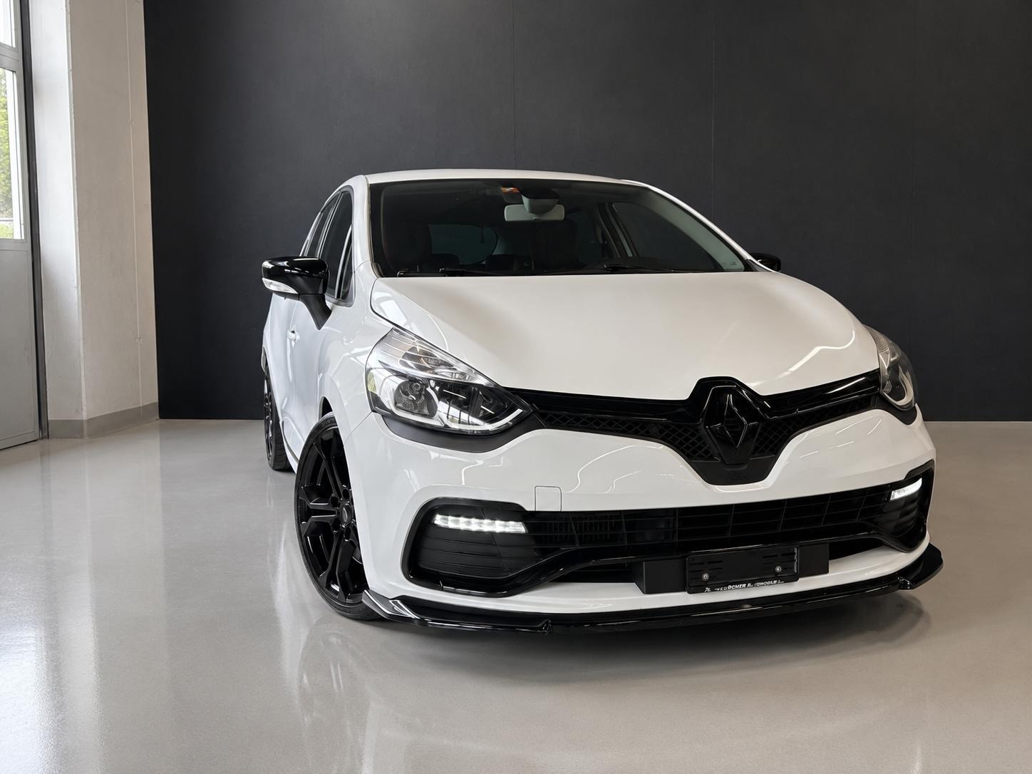 RENAULT Clio 1.6 T RS 200 EDC-image-3