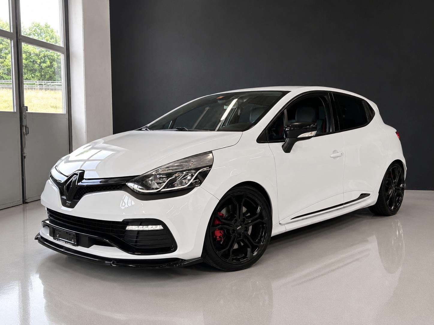 RENAULT Clio 1.6 T RS 200 EDC-image-4