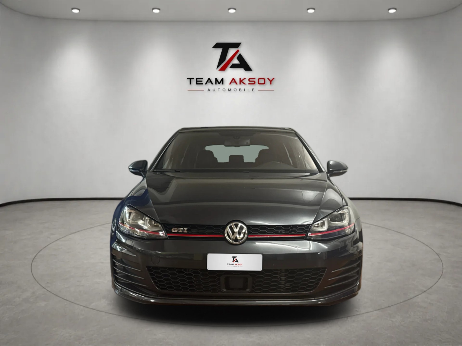 VW Golf 2.0 TSI GTI DSG-showroom-element-1