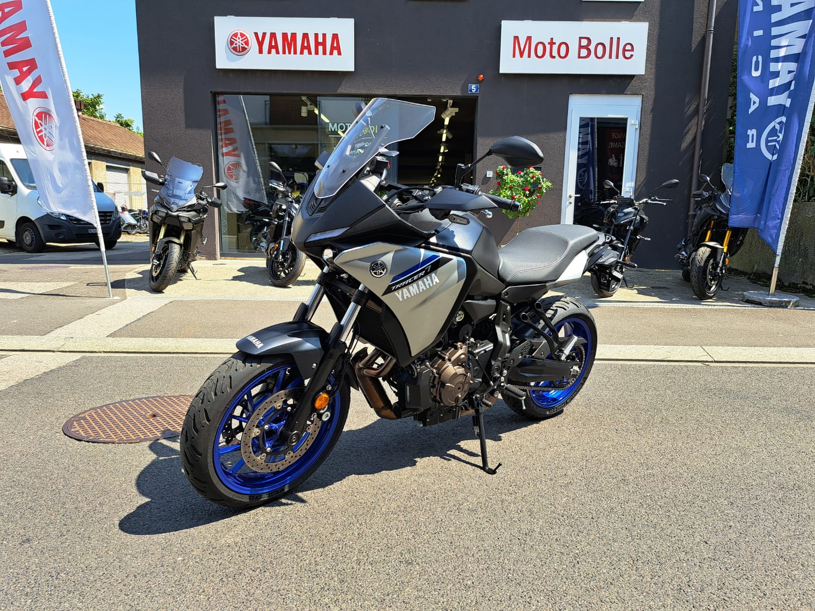 YAMAHA Tracer 7-showroom-element-3