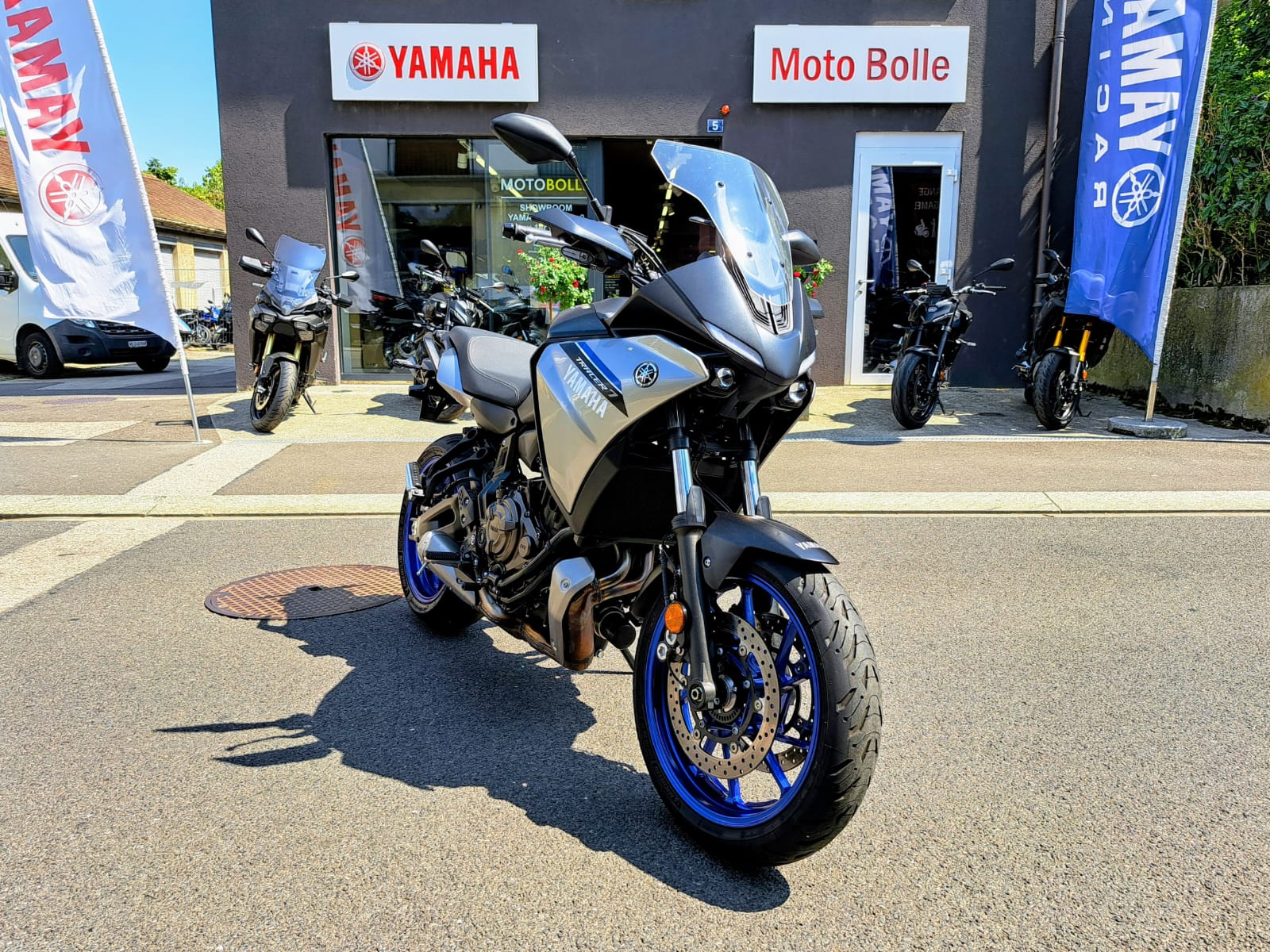 YAMAHA Tracer 7-showroom-element-1