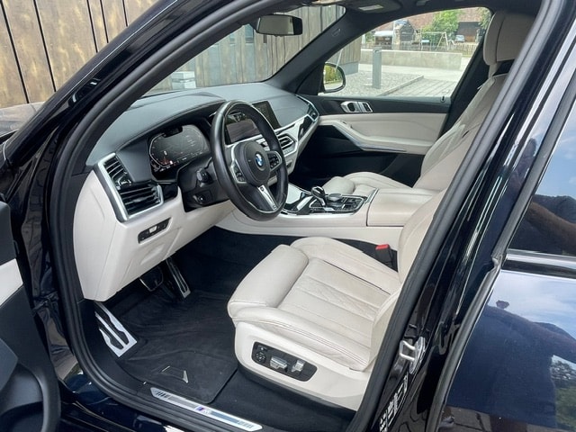 BMW X5 xDrive 48V 30d M Sport Steptronic-image-15