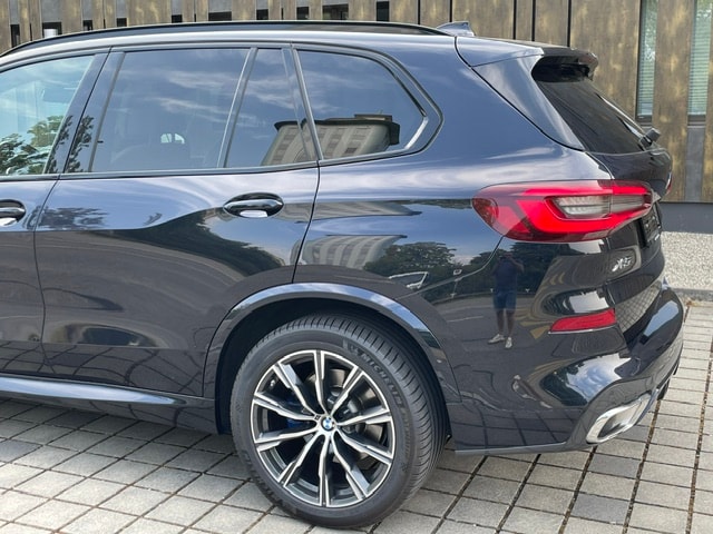 BMW X5 xDrive 48V 30d M Sport Steptronic-image-8