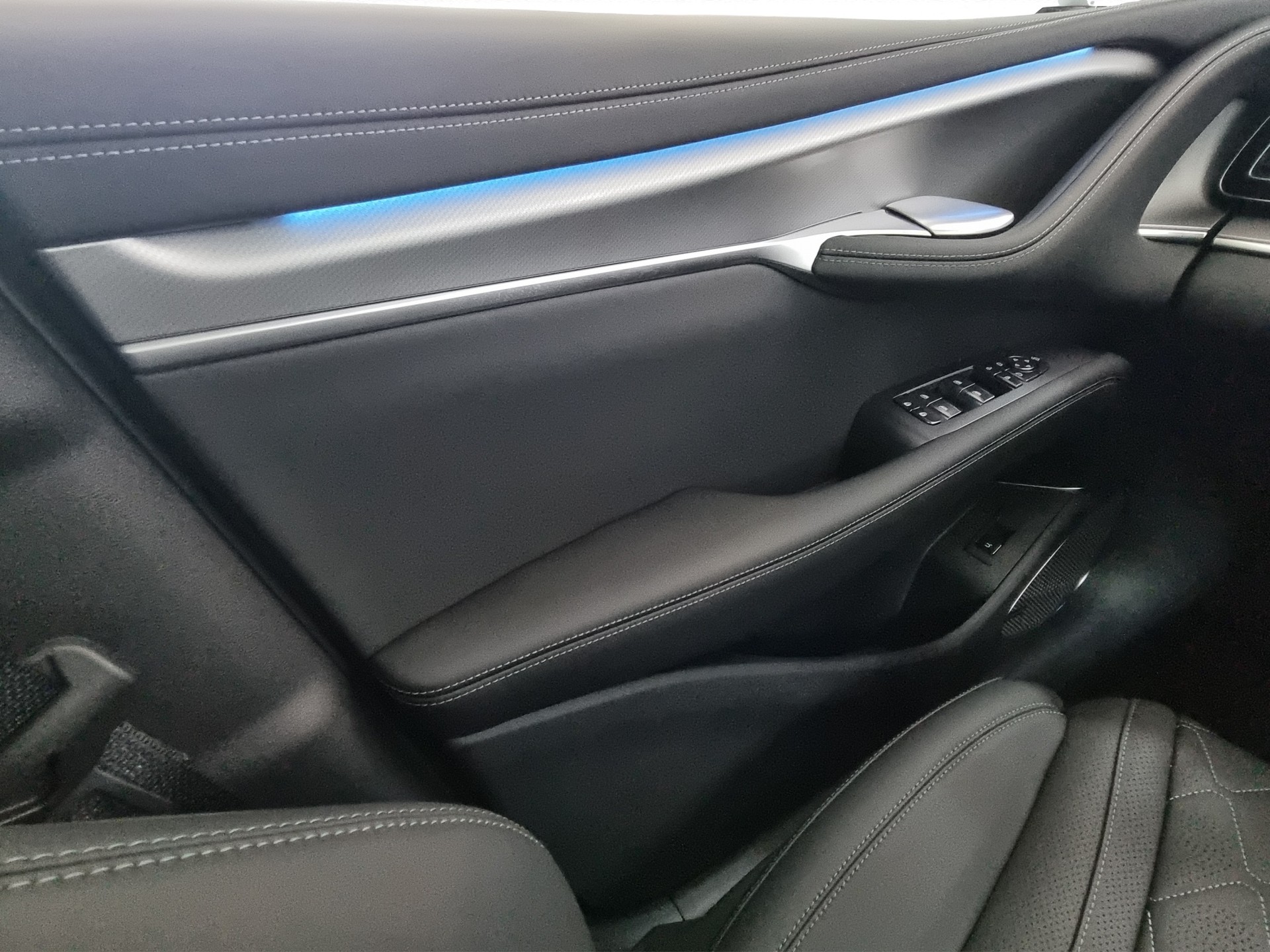 BYD Sealion 7 91,3 kWh Excellence AWD-image-11