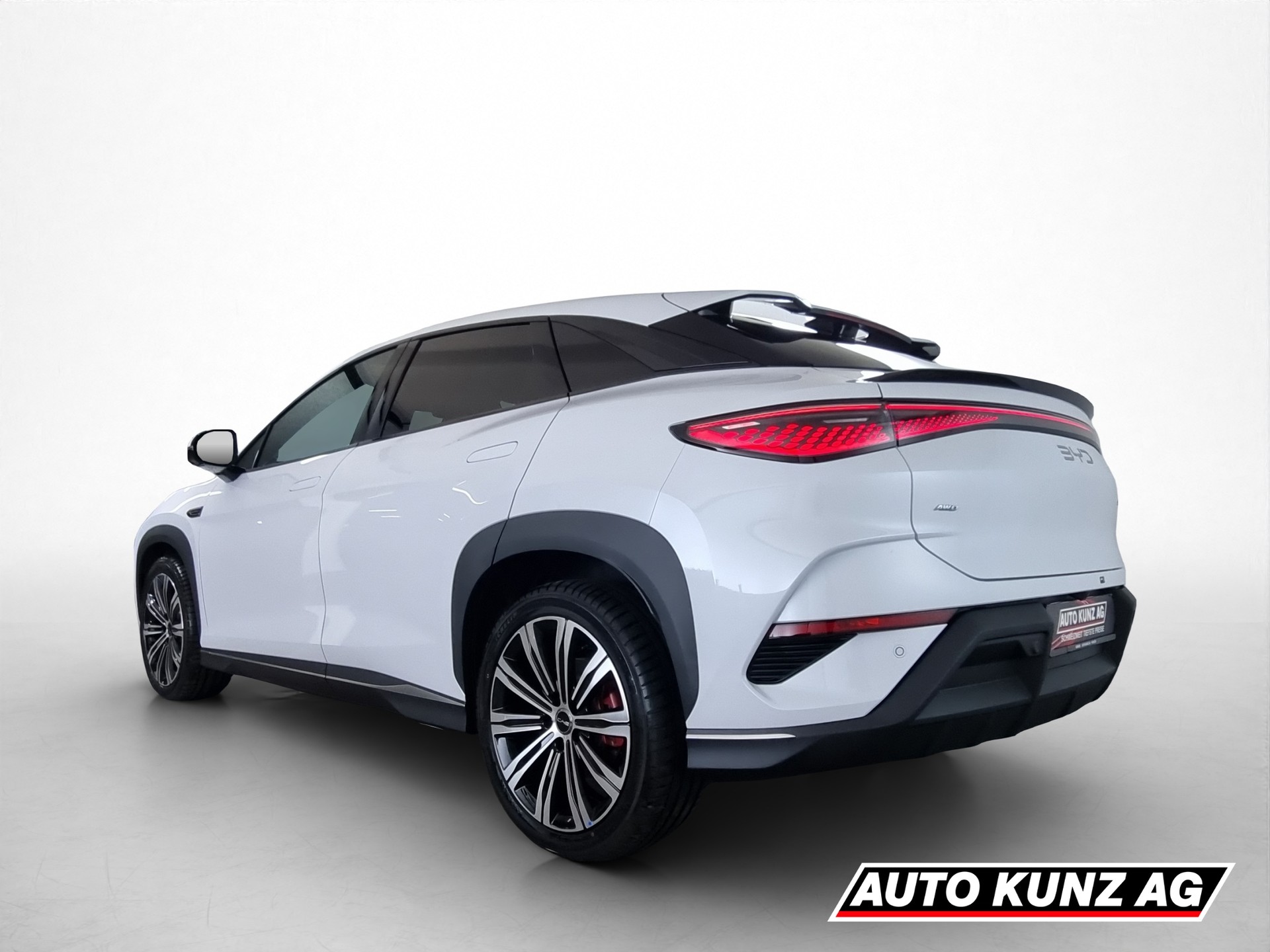 BYD Sealion 7 91,3 kWh Excellence AWD-image-3