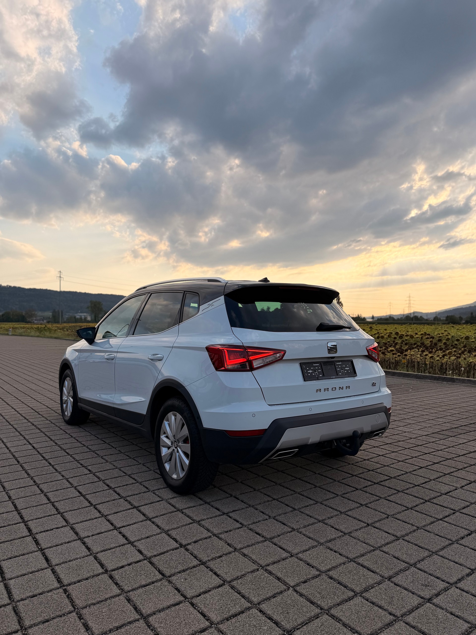 SEAT Arona 1.5 TSI Evo FR-image-13