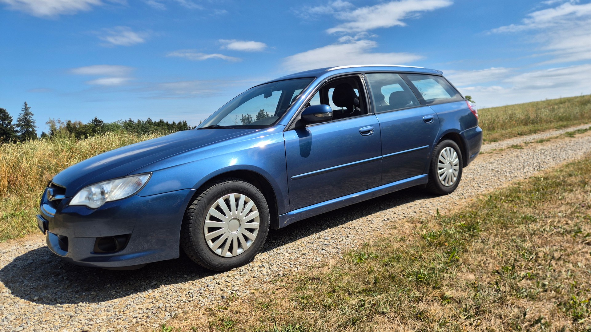 SUBARU Legacy 2.0R AWD Swiss-image-0