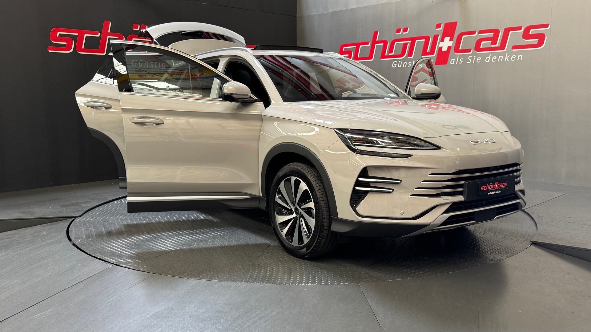 BYD Seal U DM-i Design AWD-image-9