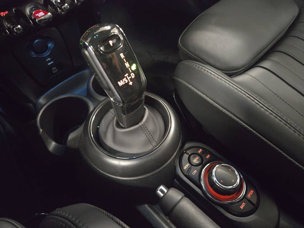 MINI Cooper S Cabriolet DKG-image-13
