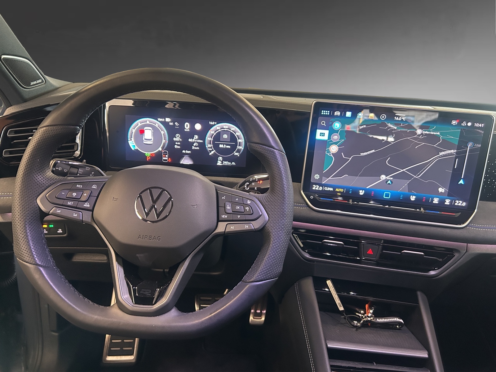 VW Tiguan 2.0 TSI DSG R-Line 4Motion-image-7