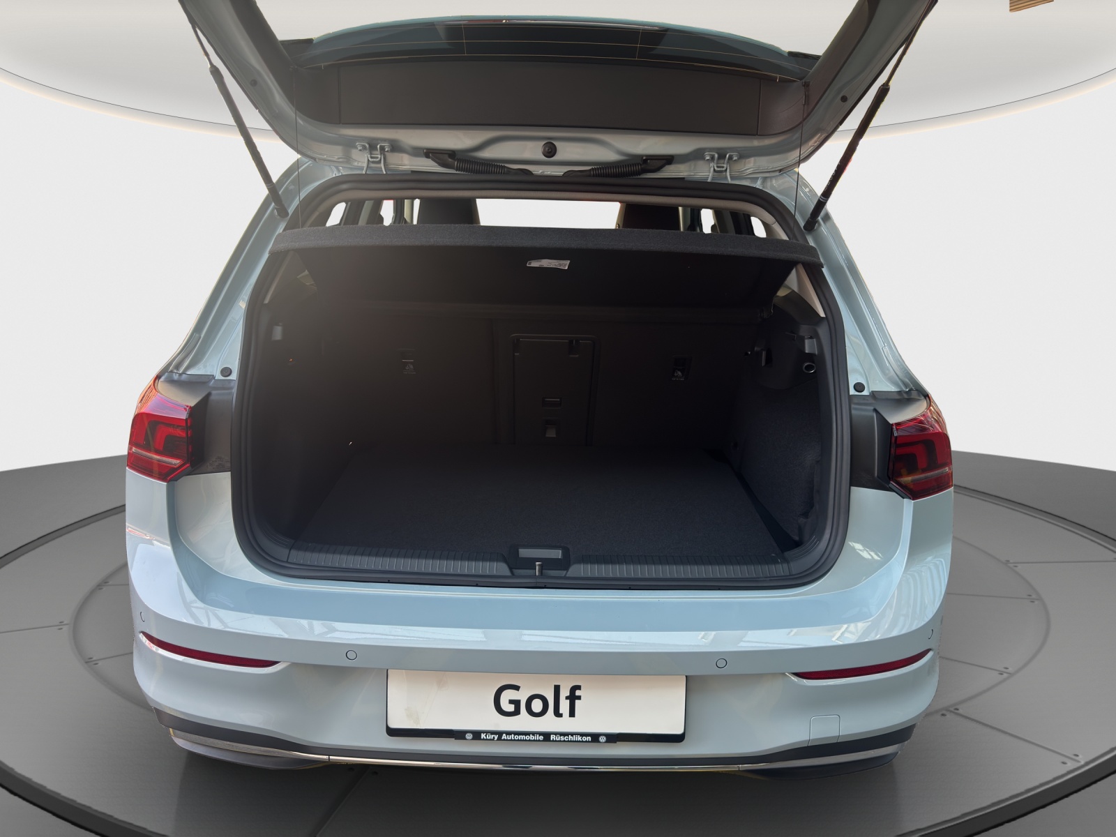 VW Golf 1.5 e TSI mHEV Style DSG-image-13