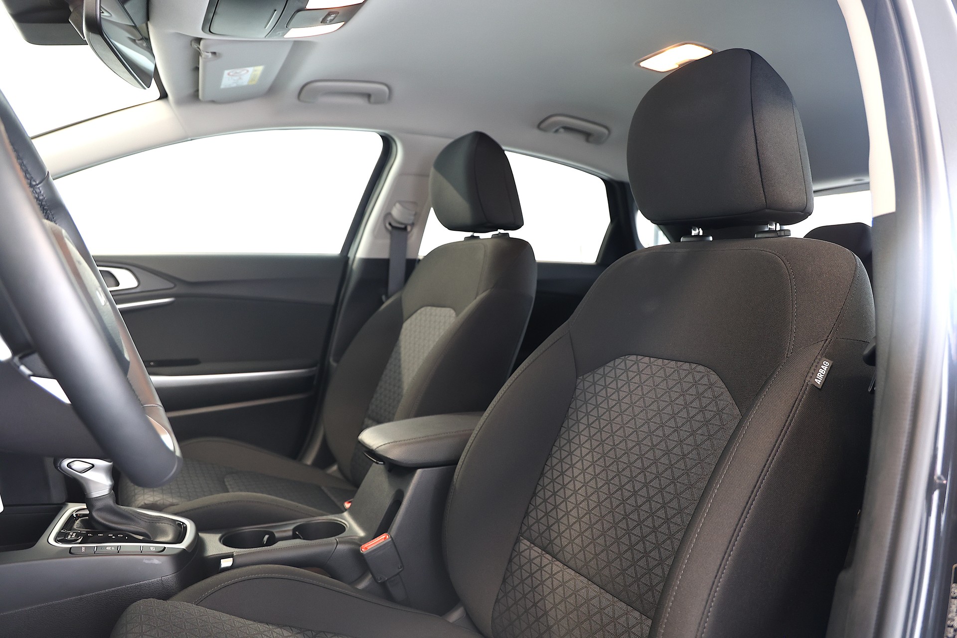 KIA Ceed 1.5 T-GDi Power-image-7