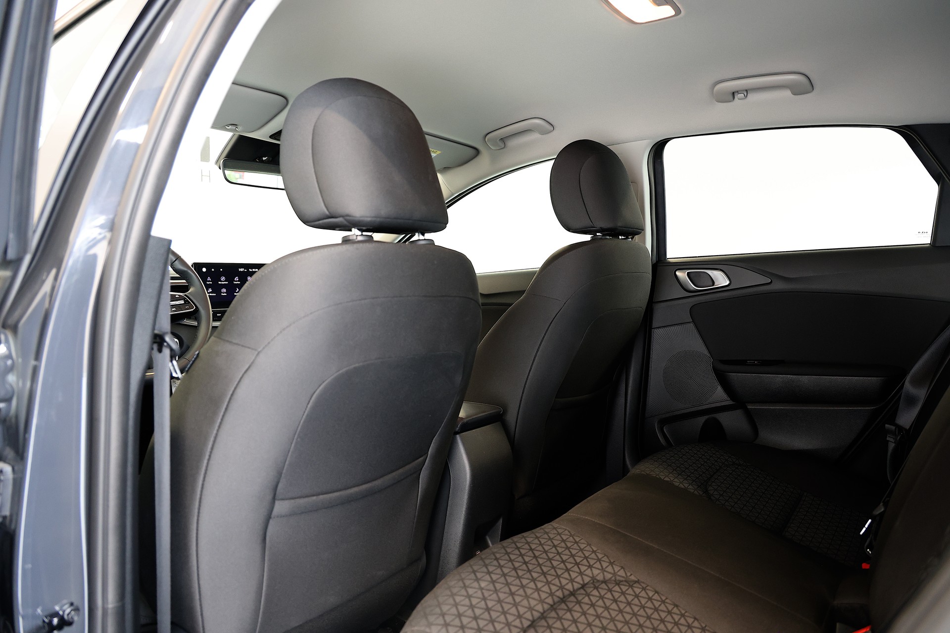 KIA Ceed 1.5 T-GDi Power-image-16