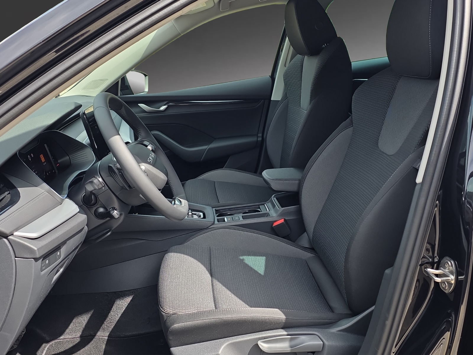 SKODA Octavia Combi 2.0 TSI DSG Selection 4x4-image-5
