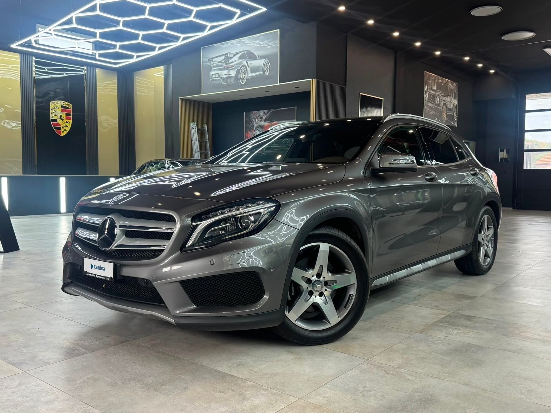 MERCEDES-BENZ GLA 250 AMG Line 4Matic 7G-DCT-image-0