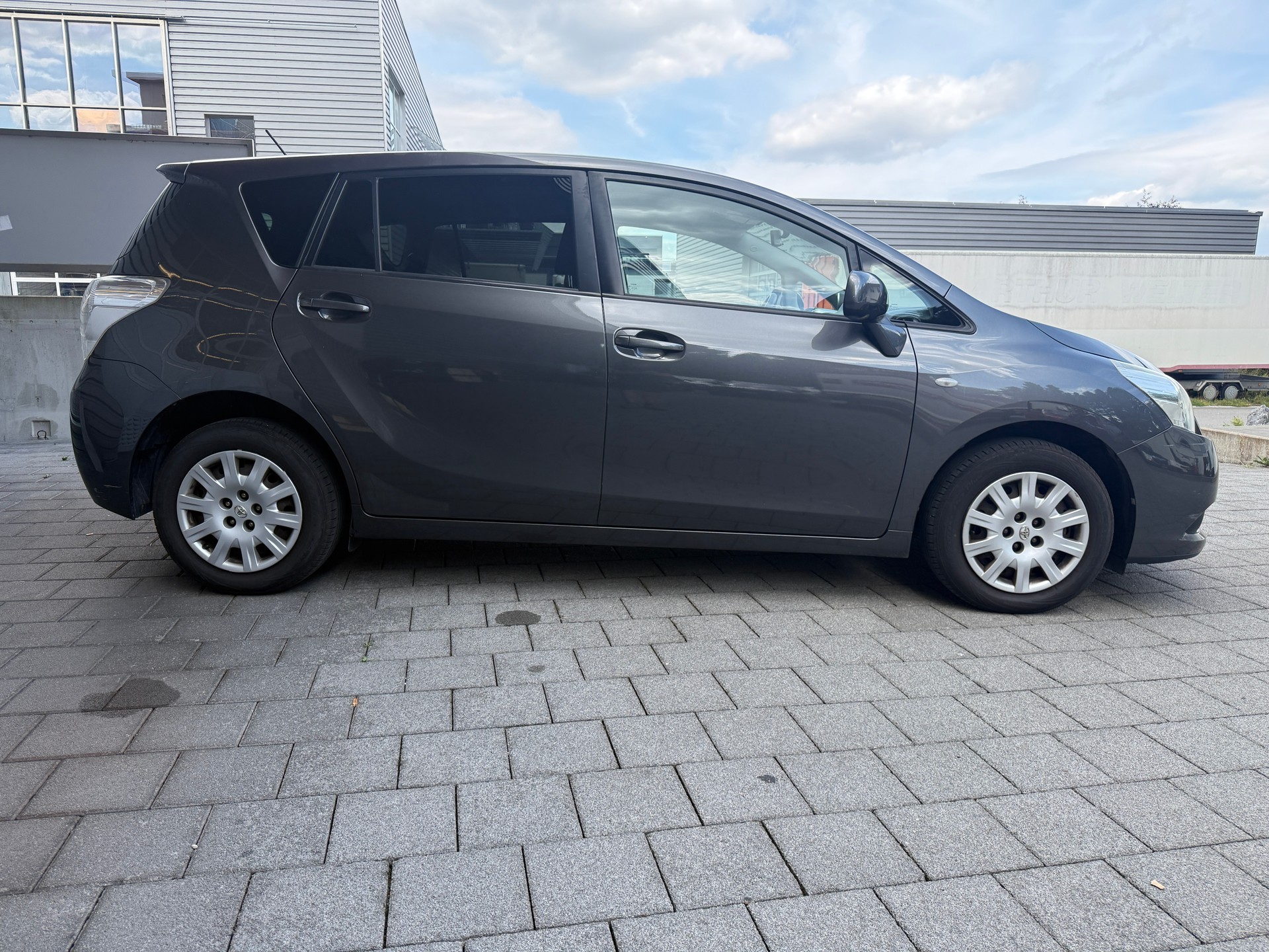 TOYOTA Verso 1.8 easy-image-4