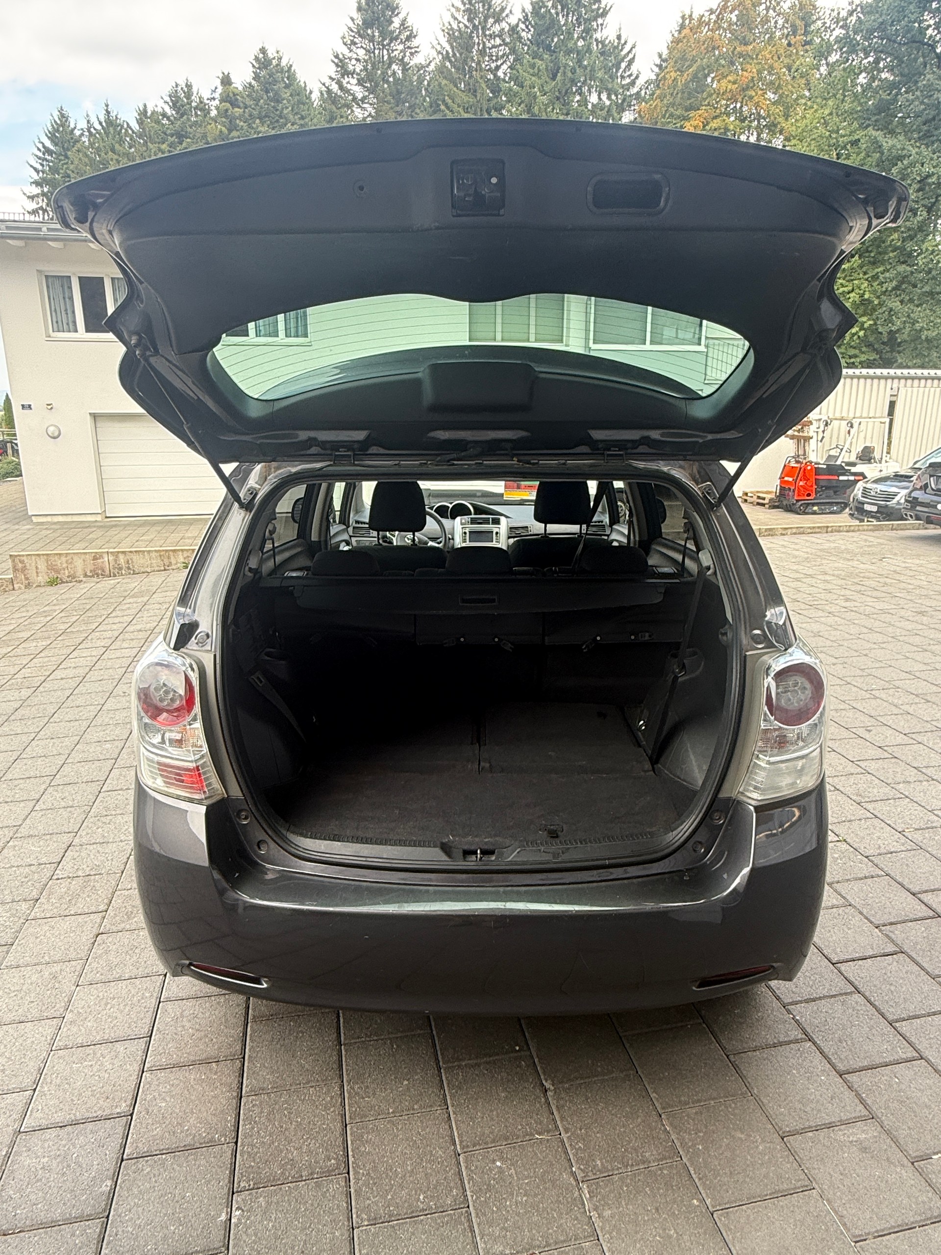 TOYOTA Verso 1.8 easy-image-8