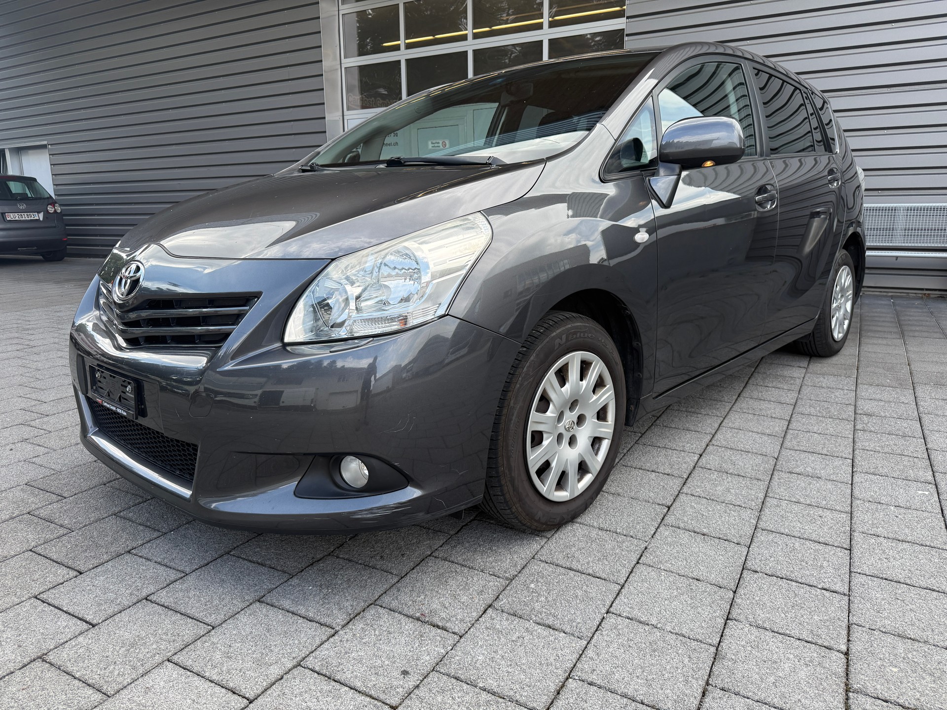 TOYOTA Verso 1.8 easy-image-1
