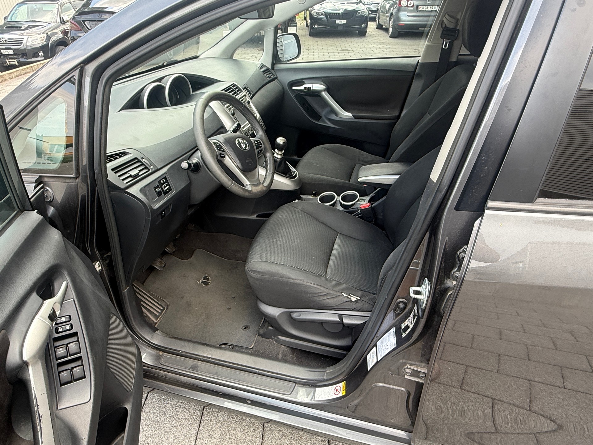 TOYOTA Verso 1.8 easy-image-9