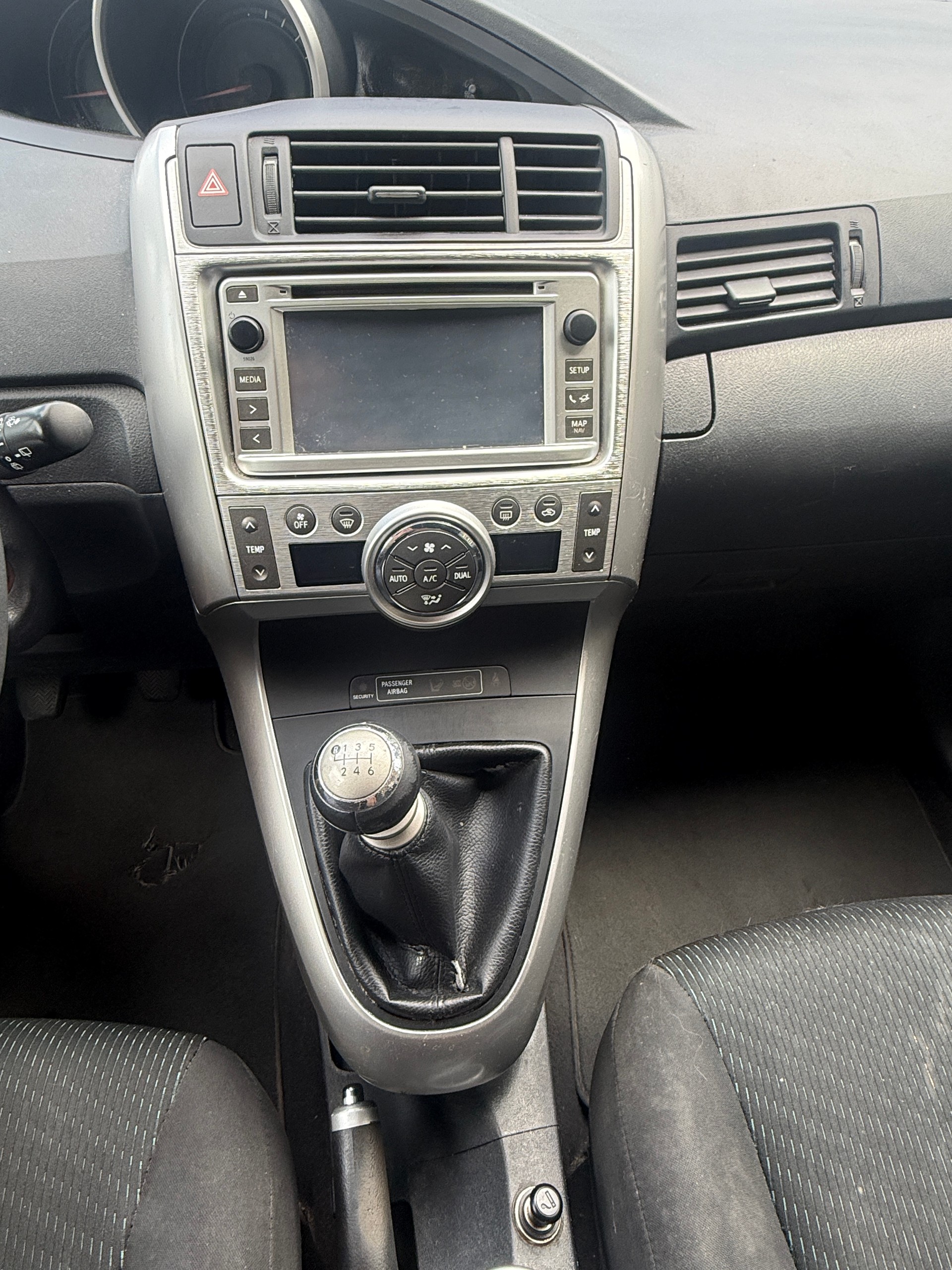 TOYOTA Verso 1.8 easy-image-14