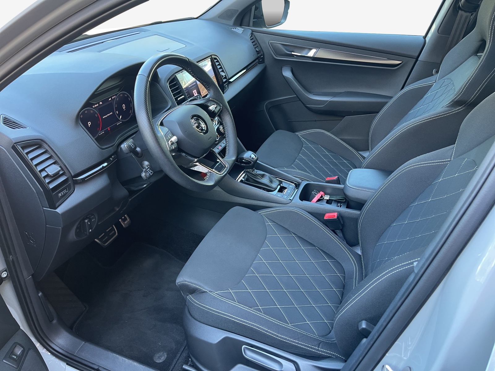 SKODA Karoq 2.0 TSI SportLine 4x4 DSG-image-7