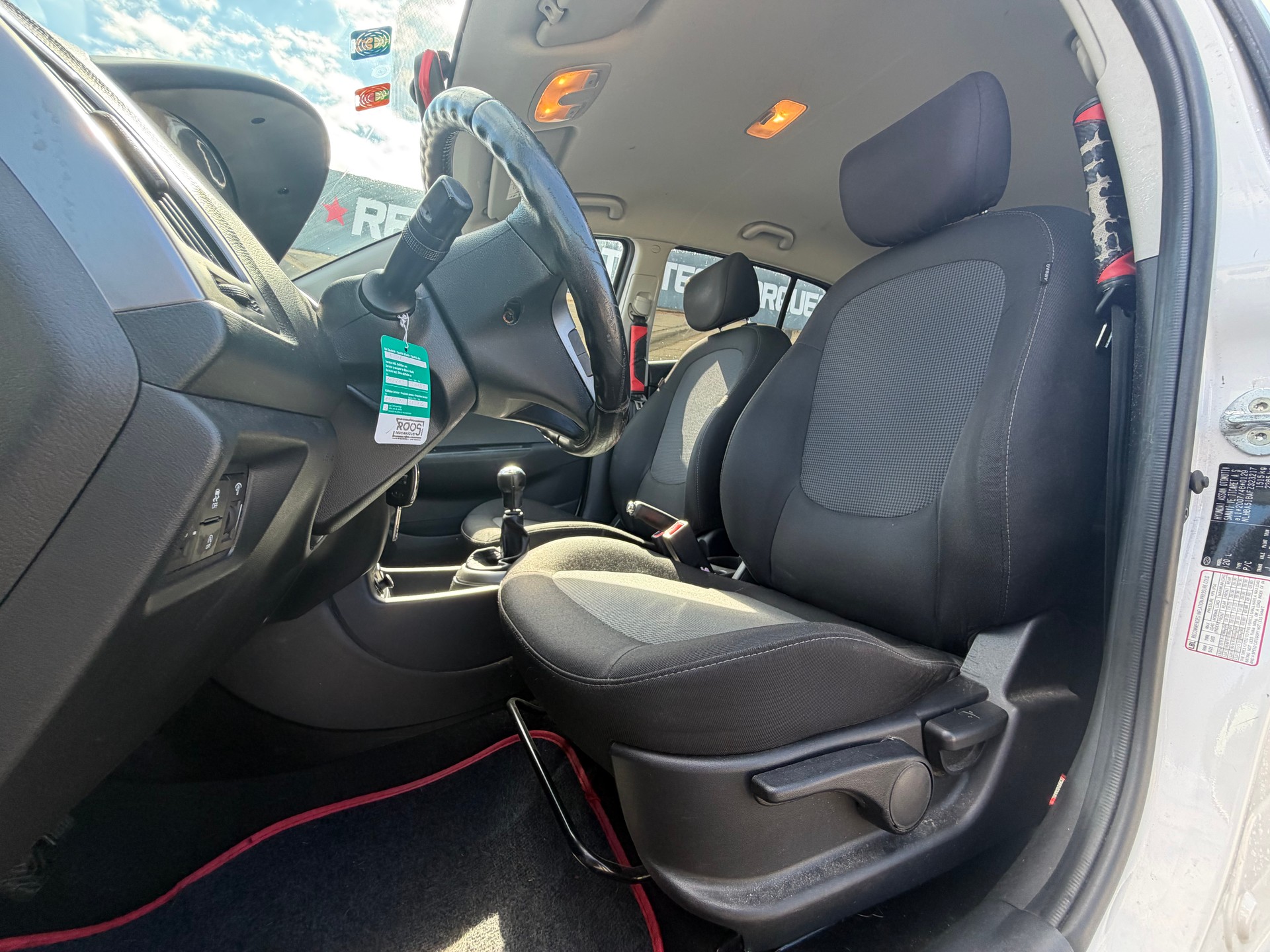 HYUNDAI i20 1.2 GO!-image-13