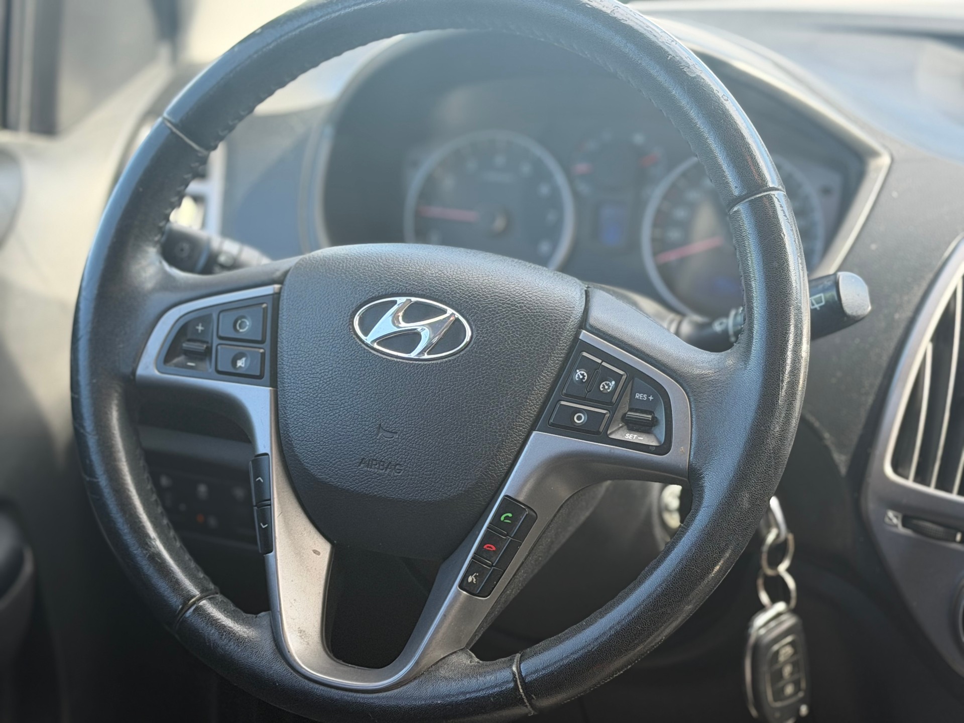 HYUNDAI i20 1.2 GO!-image-8