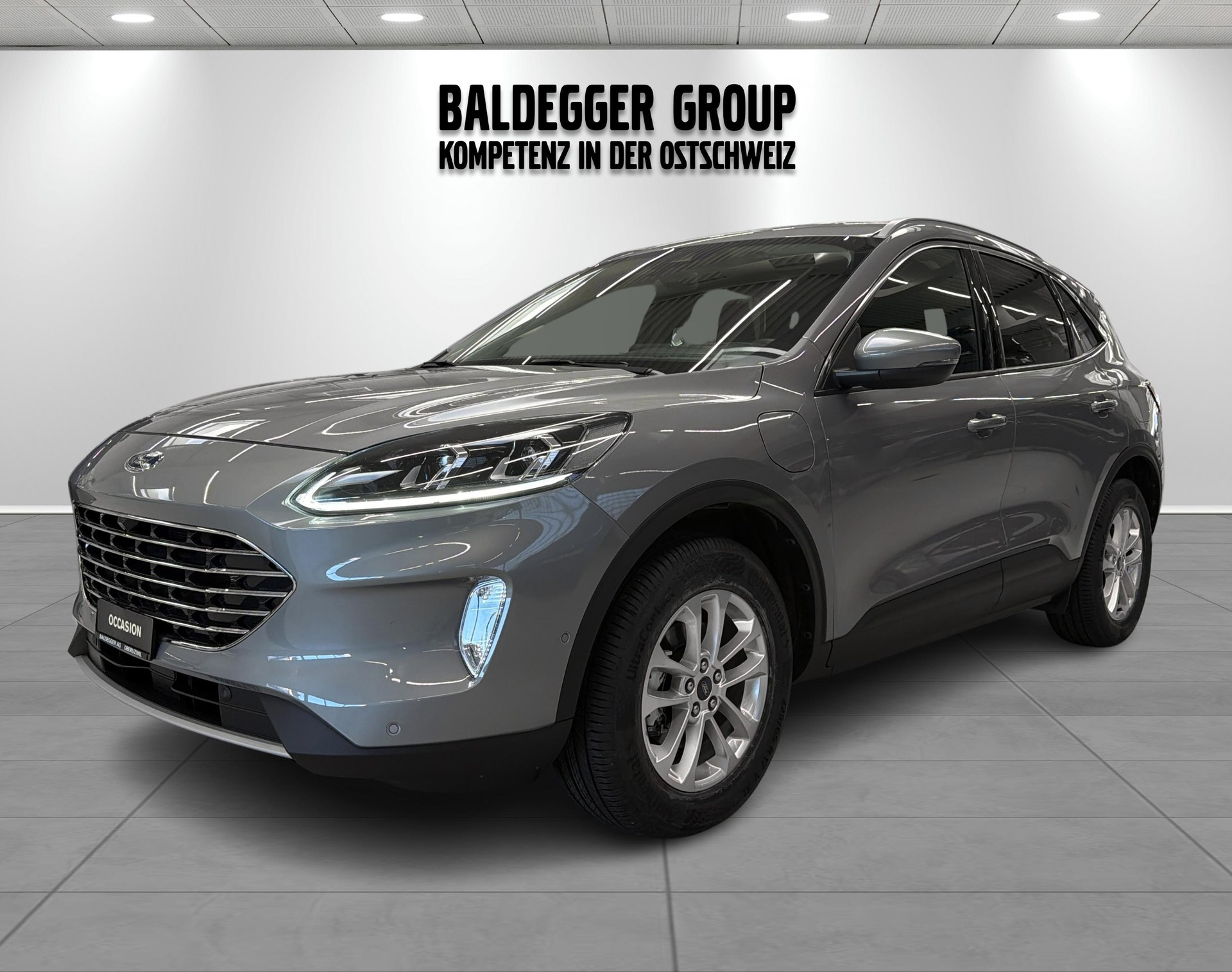 FORD Kuga 2.5 Plug-in Hybrid Titanium-image-11