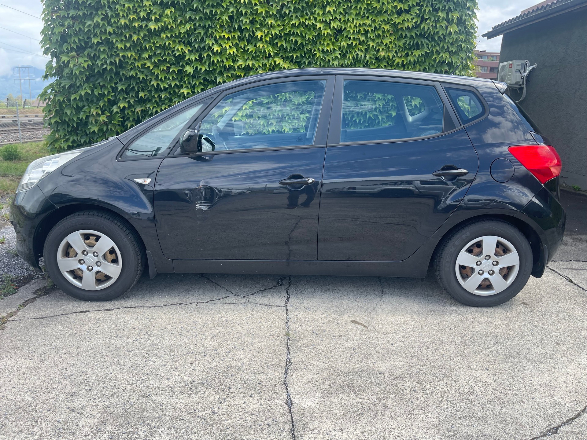 KIA Venga 1.4 CVVT Basic-image-2