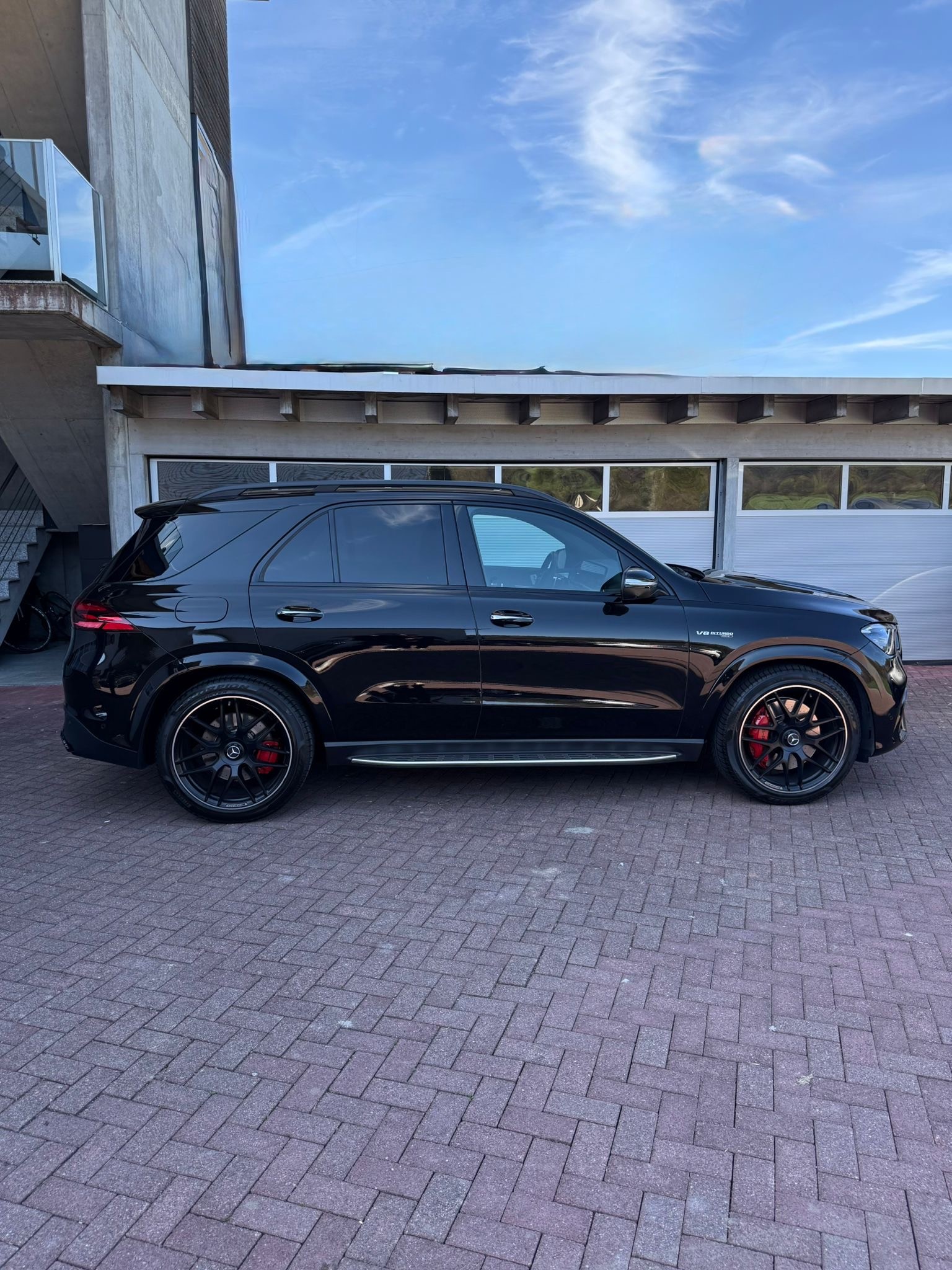 MERCEDES-BENZ GLE 63 S AMG 4Matic+ 9G-Speedshift-image-2
