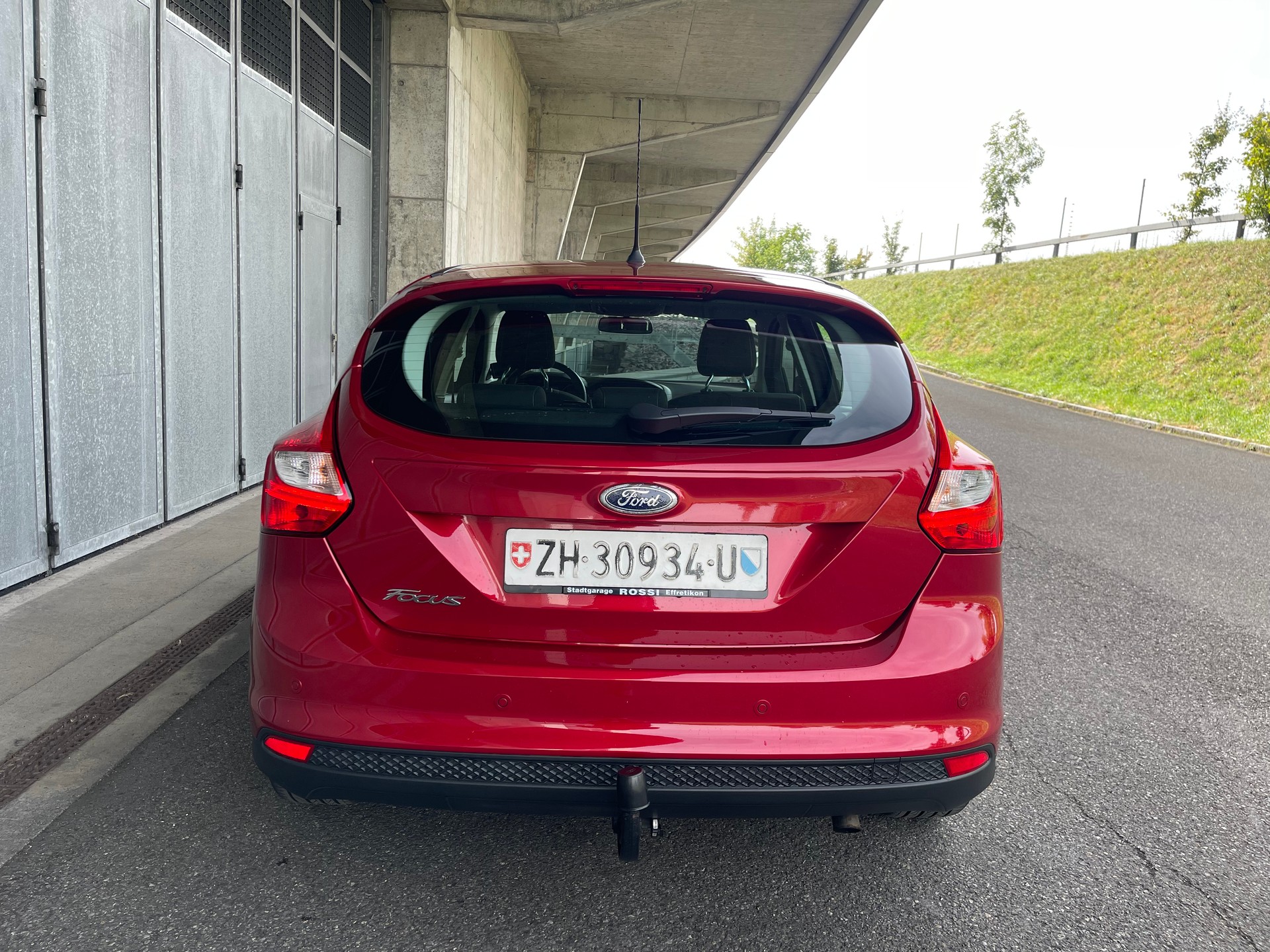 FORD Focus 1.6i Ti-VCT 125 Titanium-image-5